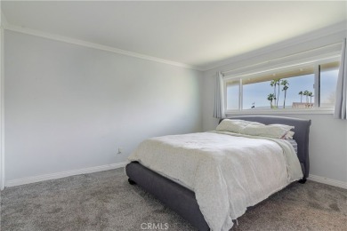 Welcome to this charming 2-bedroom, 2-bathroom condo located in on New Horizons Golf Course in California - for sale on GolfHomes.com, golf home, golf lot