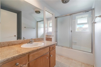 Welcome to this charming 2-bedroom, 2-bathroom condo located in on New Horizons Golf Course in California - for sale on GolfHomes.com, golf home, golf lot