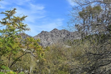 RARE CORNER UNIT WITH MOUNTAIN VIEWS!  This beautifully on Arizona Biltmore Golf and Country Club in Arizona - for sale on GolfHomes.com, golf home, golf lot