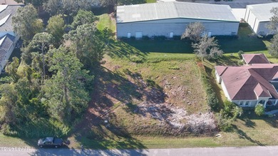 Rare opportunity to build your custom home in the highly on Spruce Creek Golf Club in Florida - for sale on GolfHomes.com, golf home, golf lot