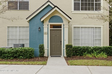 Beautiful 3BR/2BA Condo in Bishops Court with Garage (#14). No on Windsor Parke Golf Club in Florida - for sale on GolfHomes.com, golf home, golf lot