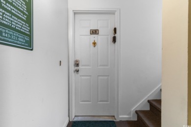 Welcome to this charming 2-bedroom, 2-bathroom condo in the on Island Green Golf Club in South Carolina - for sale on GolfHomes.com, golf home, golf lot