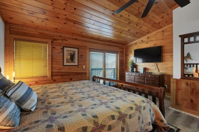 Gorgeous, Updated Investment Cabin Available in Pigeon Forge! on Gatlinburg Golf Course in Tennessee - for sale on GolfHomes.com, golf home, golf lot