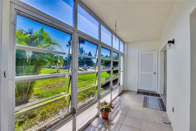 Nicely maintained 1st floor *A* plan, 2/2 condo. Being offered on The American Golf Club in Florida - for sale on GolfHomes.com, golf home, golf lot