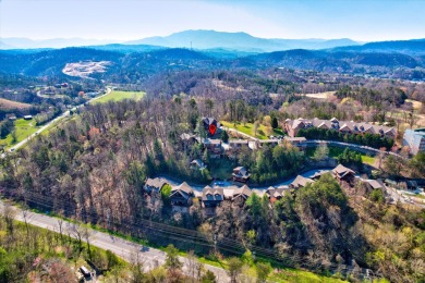 Gorgeous, Updated Investment Cabin Available in Pigeon Forge! on Gatlinburg Golf Course in Tennessee - for sale on GolfHomes.com, golf home, golf lot