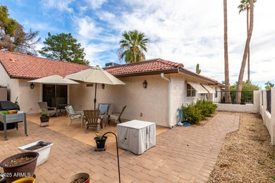 Looking for the perfect place to feel at home? Updated and on Ahwatukee Country Club in Arizona - for sale on GolfHomes.com, golf home, golf lot
