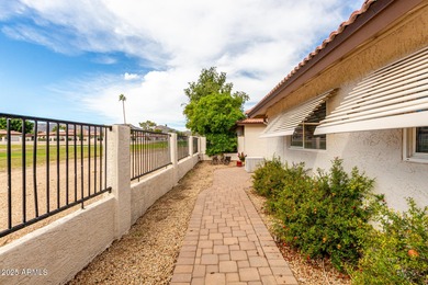 Looking for the perfect place to feel at home? Updated and on Ahwatukee Country Club in Arizona - for sale on GolfHomes.com, golf home, golf lot