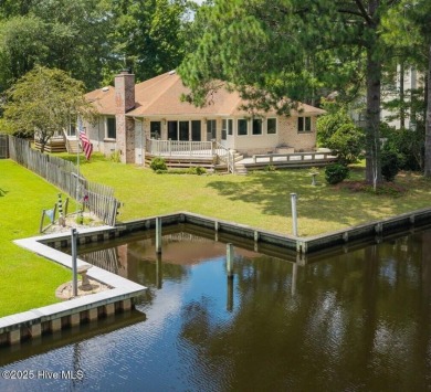 Welcome to 104 Lantern Lane:
Discover this stunning home on River Bend Golf and Country Club in North Carolina - for sale on GolfHomes.com, golf home, golf lot
