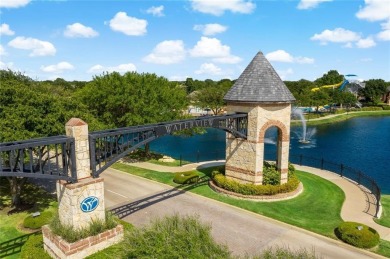 Expansive Corner lot residence features over 4100 sqft with 5 on Jim Boggs in Texas - for sale on GolfHomes.com, golf home, golf lot