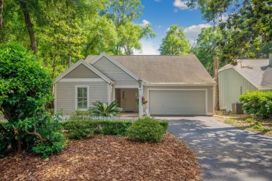 Welcome to this airy, well-maintained cottage in the coveted on Haile Plantation Golf and Country Club in Florida - for sale on GolfHomes.com, golf home, golf lot