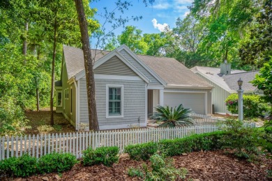 Welcome to this airy, well-maintained cottage in the coveted on Haile Plantation Golf and Country Club in Florida - for sale on GolfHomes.com, golf home, golf lot