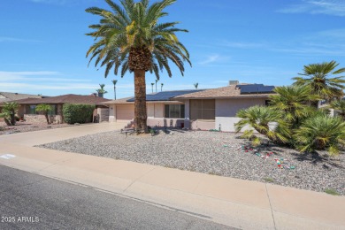 Welcome To This Newport Model Home In Phase 3 Of Sun City! on Sun City-Willow Creek / Willow Brook  in Arizona - for sale on GolfHomes.com, golf home, golf lot