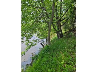 The Crow Wing River is known for its clear water & one of the on The Vintage at Staples in Minnesota - for sale on GolfHomes.com, golf home, golf lot
