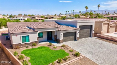 Welcome to 1024 Gleneagles Drive! Gorgeous new home located in on London Bridge Golf Course in Arizona - for sale on GolfHomes.com, golf home, golf lot