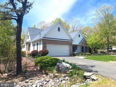 Welcome home to 1 Pinewood Circle located in the amenity-rich on Eagle Rock Golf and Ski Resort in Pennsylvania - for sale on GolfHomes.com, golf home, golf lot