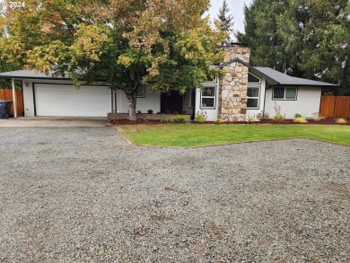 Open House Sunday 10/20/24 1:00-3:00. Want to live on the golf on Arrowhead Golf Club in Oregon - for sale on GolfHomes.com, golf home, golf lot