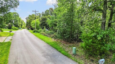 Just like your mountain bike, this Bella Vista lot is ready to on Bella Vista Country Club - Berksdale in Arkansas - for sale on GolfHomes.com, golf home, golf lot