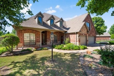 Golf Course Living in Broken Arrow Schools!
This stunning on Battle Creek Golf Course in Oklahoma - for sale on GolfHomes.com, golf home, golf lot