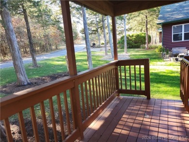 Discover the charm of this beautifully updated 2-bedroom, 2-bath on The Club At Old Kinderhook in Missouri - for sale on GolfHomes.com, golf home, golf lot