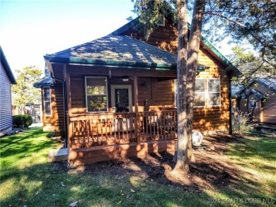 Discover the charm of this beautifully updated 2-bedroom, 2-bath on The Club At Old Kinderhook in Missouri - for sale on GolfHomes.com, golf home, golf lot