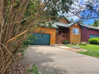 Discover the charm of this beautifully updated 2-bedroom, 2-bath on The Club At Old Kinderhook in Missouri - for sale on GolfHomes.com, golf home, golf lot