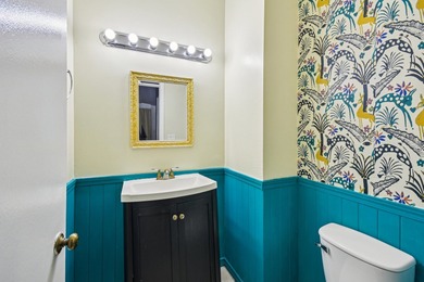 Move right in to this beautifully updated 2-bedroom, 2.5-bath on Glendale Lakes Golf Club in Illinois - for sale on GolfHomes.com, golf home, golf lot