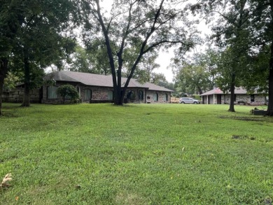 Rare opportunity to have 1.10 acres (5 lots) off of hole #15 on on Lake Perry Country Club in Kansas - for sale on GolfHomes.com, golf home, golf lot