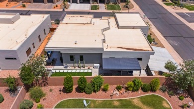 Beautiful custom home in the desirable Dunes subdivision. Built on Sand Hollow Golf Resort in Utah - for sale on GolfHomes.com, golf home, golf lot
