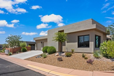Beautiful custom home in the desirable Dunes subdivision. Built on Sand Hollow Golf Resort in Utah - for sale on GolfHomes.com, golf home, golf lot
