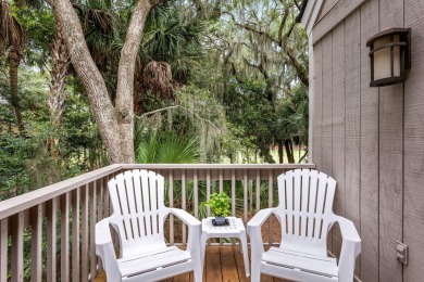 810 Treeloft Trce has been lovingly owned and cared for by the on The Seabrook Island Club in South Carolina - for sale on GolfHomes.com, golf home, golf lot