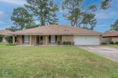 New Price!! Seller is relocating and we need this home sold! on Huntington Park Golf Course in Louisiana - for sale on GolfHomes.com, golf home, golf lot