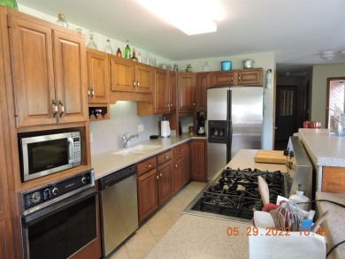 Barton Vermont, Crystal Lake views and deeded access, fish on Barton Golf Club in Vermont - for sale on GolfHomes.com, golf home, golf lot