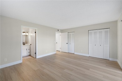 Bright, spacious first floor condo in Vista Gardens, a beautiful on Vero Beach South Golf Course in Florida - for sale on GolfHomes.com, golf home, golf lot