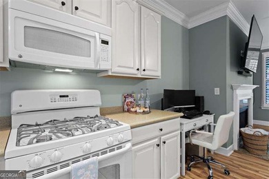 Welcome to this beautifully maintained 3BR/2BA, 1,937 sq ft on The Fairways at Laurel Canyon in Georgia - for sale on GolfHomes.com, golf home, golf lot