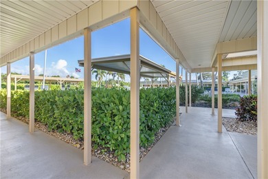 Bright, spacious first floor condo in Vista Gardens, a beautiful on Vero Beach South Golf Course in Florida - for sale on GolfHomes.com, golf home, golf lot