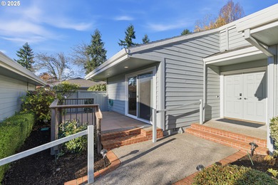 Beautifully updated single-level home in the heart of on Charbonneau Golf Club in Oregon - for sale on GolfHomes.com, golf home, golf lot