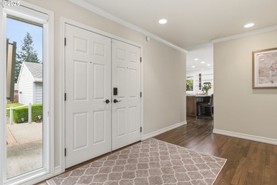 Beautifully updated single-level home in the heart of on Charbonneau Golf Club in Oregon - for sale on GolfHomes.com, golf home, golf lot