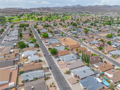 LOVELY 3-BED, 2-BATH HOME IN A GREAT SPOT!! This well-kept on Cerbat Cliffs Golf Course in Arizona - for sale on GolfHomes.com, golf home, golf lot