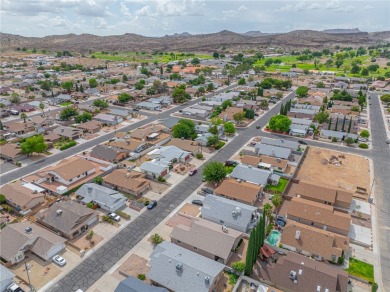 LOVELY 3-BED, 2-BATH HOME IN A GREAT SPOT!! This well-kept on Cerbat Cliffs Golf Course in Arizona - for sale on GolfHomes.com, golf home, golf lot