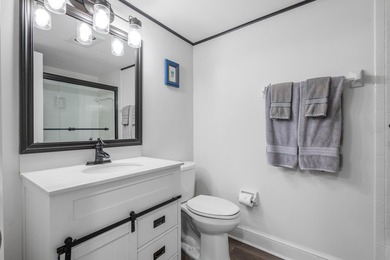 Beautifully updated 2 bedroom condo with a peak of ocean views on Ocean Village Golf Course in Florida - for sale on GolfHomes.com, golf home, golf lot