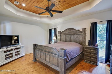 Located on the prestigious Castlewoods golf course, this on Castlewoods Golf Club in Mississippi - for sale on GolfHomes.com, golf home, golf lot
