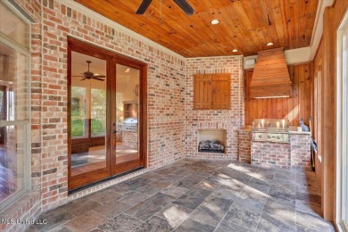 Located on the prestigious Castlewoods golf course, this on Castlewoods Golf Club in Mississippi - for sale on GolfHomes.com, golf home, golf lot