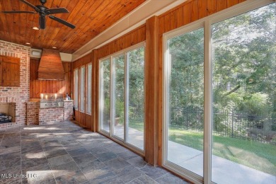 Located on the prestigious Castlewoods golf course, this on Castlewoods Golf Club in Mississippi - for sale on GolfHomes.com, golf home, golf lot