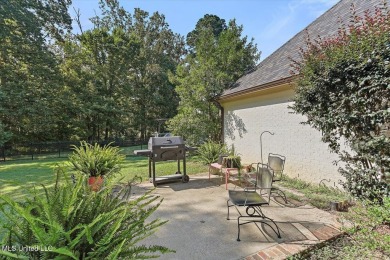 Located on the prestigious Castlewoods golf course, this on Castlewoods Golf Club in Mississippi - for sale on GolfHomes.com, golf home, golf lot