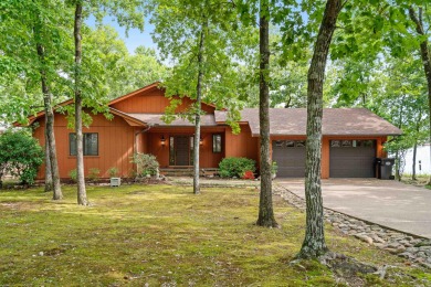 This warm, inviting, and highly sought after 3 bed 2.5 bath home on Balboa Golf Course in Arkansas - for sale on GolfHomes.com, golf home, golf lot