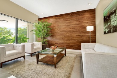 Updated 2/2 in the premiere country Club community of Boca West on Boca West Golf and Country Club in Florida - for sale on GolfHomes.com, golf home, golf lot