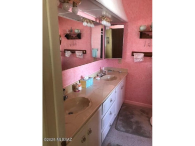 Fully furnished home in desirable area of the community with on Tucson Estates Golf Course in Arizona - for sale on GolfHomes.com, golf home, golf lot