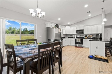 4/2/2 CITRUS SPRINGS HOME! Great opportunity to own a on Citrus Springs Country Club in Florida - for sale on GolfHomes.com, golf home, golf lot