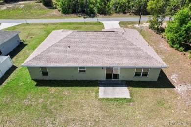 4/2/2 CITRUS SPRINGS HOME! Great opportunity to own a on Citrus Springs Country Club in Florida - for sale on GolfHomes.com, golf home, golf lot