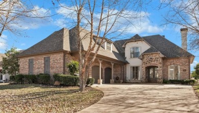 Beautiful, updated home in Stonebridge Subdivision on the golf on The Golf Club At StoneBridge in Louisiana - for sale on GolfHomes.com, golf home, golf lot